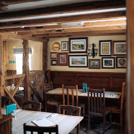 The Smugglers Inn Osmington Exteriör bild